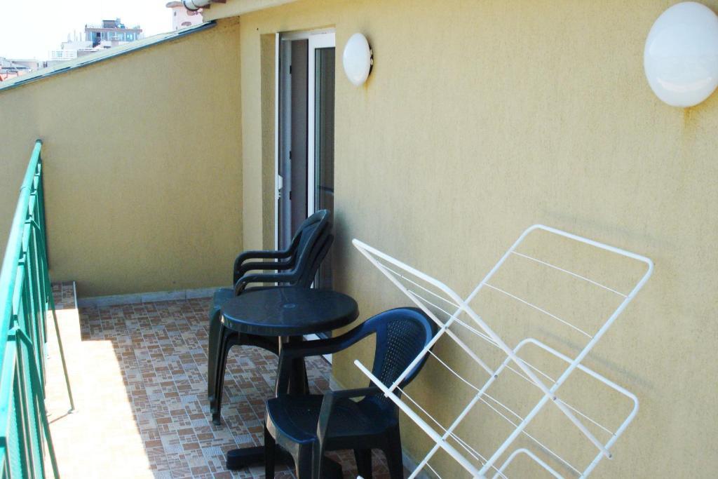 Family Hotel Avenue Kiten  Habitación foto